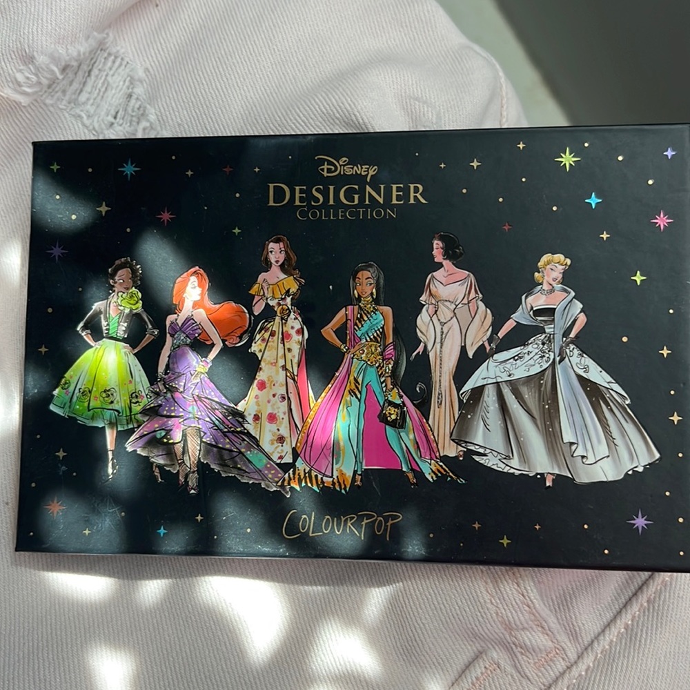 eyeshadow palette